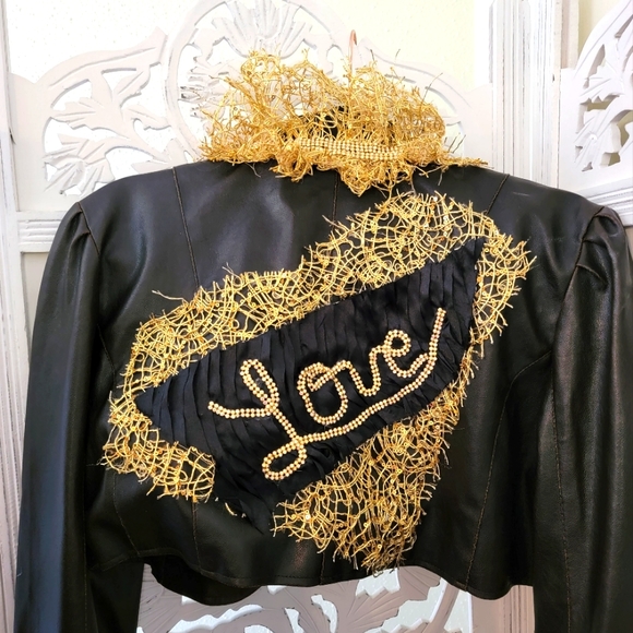 The "Letty" Black & Gold Gothic Romance Wedding Ballgown Set - Picture 4 of 14